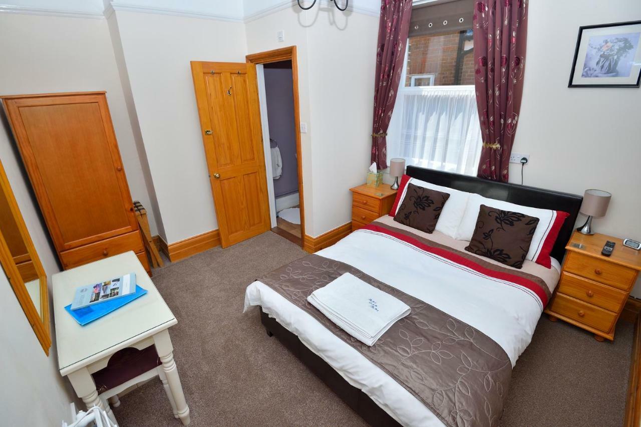 Home From Home Guesthouse Leiston Exterior photo